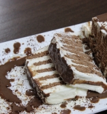 كعكة بوظة مخططة