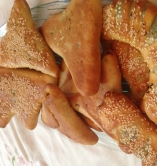سمبوسك محشي باللحم  .. سبانخ. .. جبنه وزتون