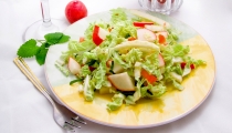 سلطة سيزر باللوز 
