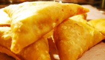 سمبوسك مقلي بالجبنة 