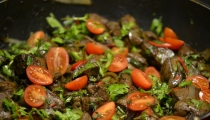 كبدة الدجاج الطازجه 