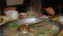 شوربة بلح البحر بالخضار 