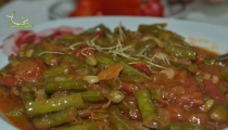 لوبيا خضراء مع البندورة 