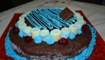 كعكة الشوكولاطه