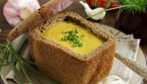 شوربة القرع  بالخبز