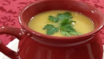 شوربة عدس بالجزر والبطاطا