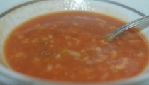 شوربة الارز مع صوص البندورة 