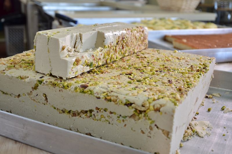 حلويات السرايا يركا لأصحاب المذاق الرفيع