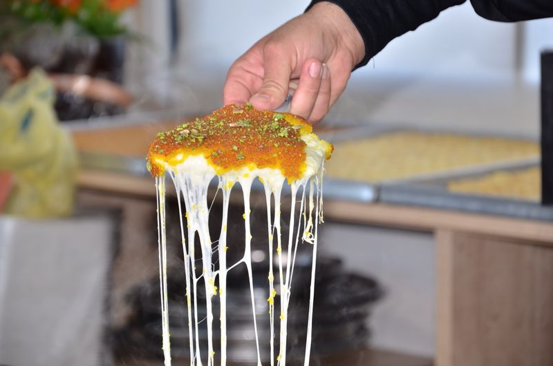 حلويات السرايا يركا لأصحاب المذاق الرفيع
