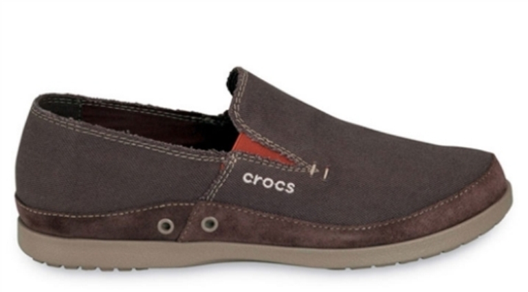 تصاميم وموديلات جديدة من crocs من مجموعة ربيع صيف 2013